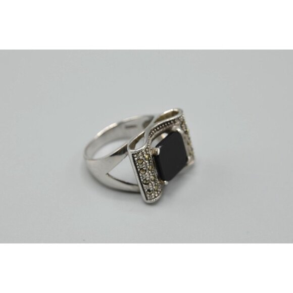 Square Black Stone Cocktail Ring Sterling Silver Bow Sz 10 TJT 925 Marcasite - Picture 1 of 13